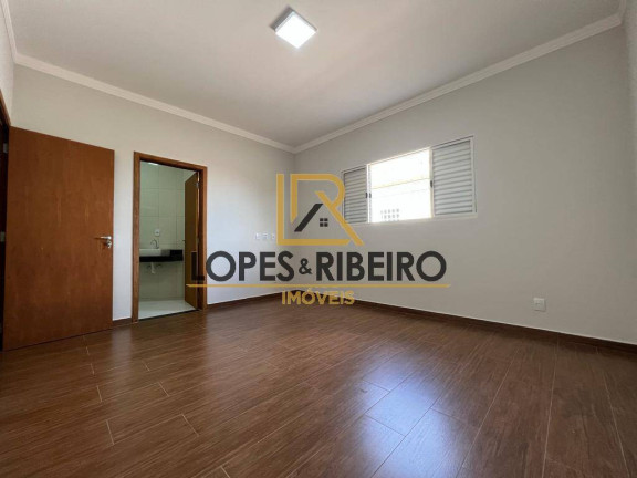 Imagem Casa com 5 Quartos à Venda, 390 m² em Centro - Botucatu Imagem Casa com 5 Quartos à Venda, 390 m² em Centro - Botucatu