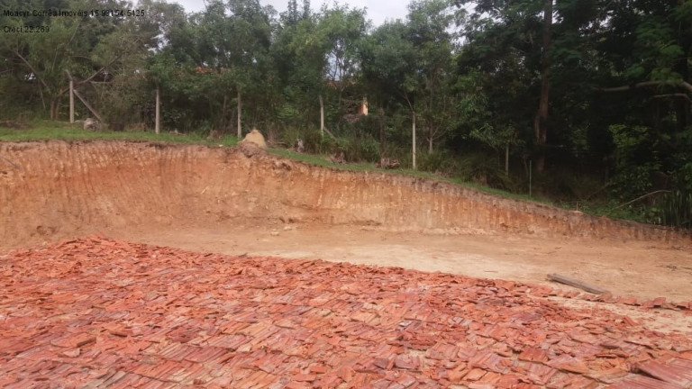 Imagem Imóvel com 3 Quartos à Venda, 400 m² em Jardim Sinibaldi - Piedade Imagem Imóvel com 3 Quartos à Venda, 400 m² em Jardim Sinibaldi - Piedade
