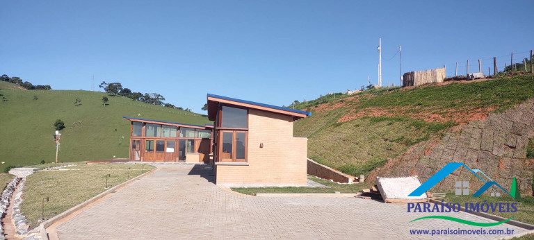 Imagem Casa com 3 Quartos à Venda, 23 m² em Centro - Paraisópolis