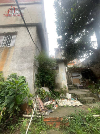 Imagem Casa com 3 Quartos à Venda, 250 m² em São Paulo Imagem Casa com 3 Quartos à Venda, 250 m² em São Paulo