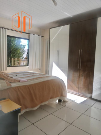 Imagem Casa com 4 Quartos à Venda, 300 m² em Centro Sul - Dois Vizinhos Imagem Casa com 4 Quartos à Venda, 300 m² em Centro Sul - Dois Vizinhos
