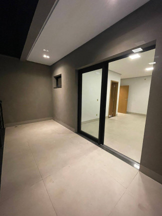 Imagem Casa com 3 Quartos à Venda, 215 m² em Jardins Capri - Senador Canedo Imagem Casa com 3 Quartos à Venda, 215 m² em Jardins Capri - Senador Canedo