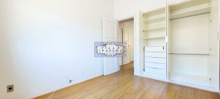 Imagem Apartamento com 3 Quartos à Venda, 120 m² em Copacabana - Rio De Janeiro Imagem Apartamento com 3 Quartos à Venda, 120 m² em Copacabana - Rio De Janeiro