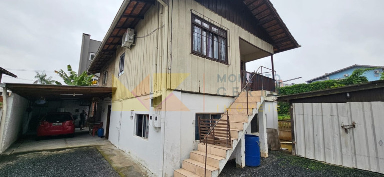 Imagem Imóvel com 2 Quartos à Venda, 230 m² em água Verde - Blumenau Imagem Imóvel com 2 Quartos à Venda, 230 m² em água Verde - Blumenau