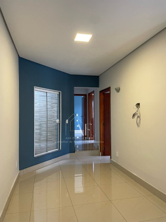 Imagem Casa com 3 Quartos à Venda, 150 m² em Vila Mota - Bragança Paulista Imagem Casa com 3 Quartos à Venda, 150 m² em Vila Mota - Bragança Paulista