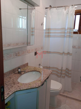 Imagem Casa com 4 Quartos à Venda, em Capão Da Canoa Imagem Casa com 4 Quartos à Venda, em Capão Da Canoa
