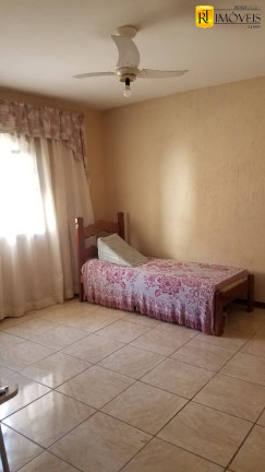 Imagem Casa com 2 Quartos à Venda, 300 m² em Palmeiras - Cabo Frio Imagem Casa com 2 Quartos à Venda, 300 m² em Palmeiras - Cabo Frio
