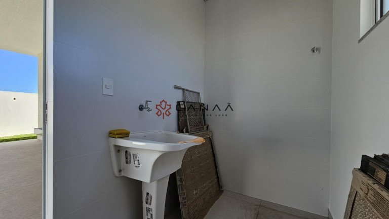 Imagem Casa de Condomínio com 3 Quartos à Venda, 168 m² em Peró - Cabo Frio Imagem Casa de Condomínio com 3 Quartos à Venda, 168 m² em Peró - Cabo Frio