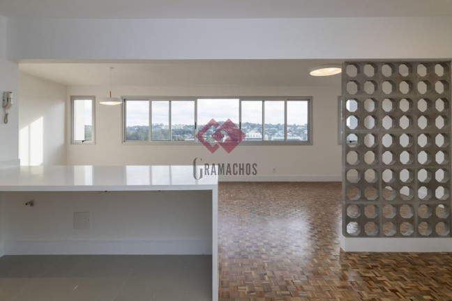 Imagem Apartamento com 3 Quartos à Venda, 126 m² em Jardim Europa - São Paulo