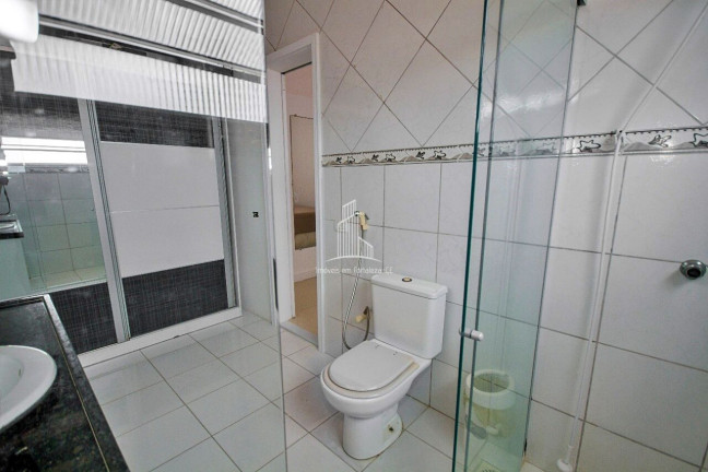 Imagem Casa com 5 Quartos à Venda, 459 m² em Cocó - Fortaleza Imagem Casa com 5 Quartos à Venda, 459 m² em Cocó - Fortaleza