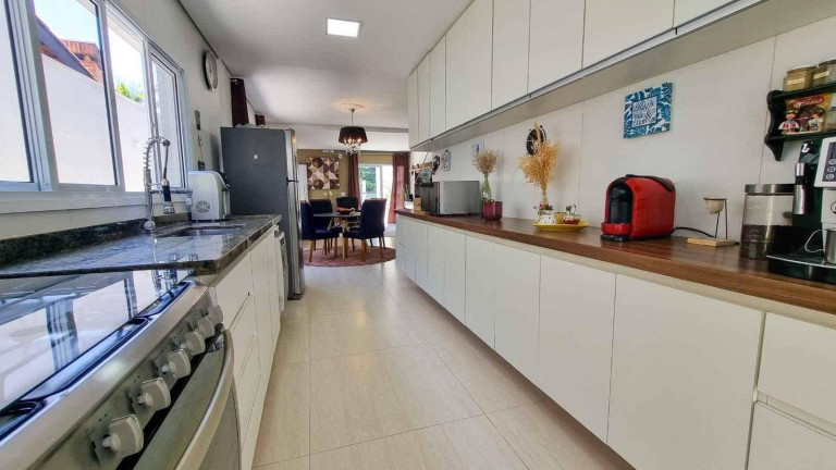 Imagem Casa com 3 Quartos à Venda, 251 m² em Jardim Paulista - Atibaia Imagem Casa com 3 Quartos à Venda, 251 m² em Jardim Paulista - Atibaia