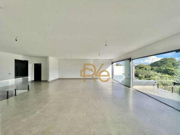 Imagem Casa com 4 Quartos à Venda, 400 m² em Golf Village - Carapicuíba