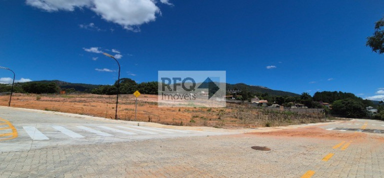 Imagem Terreno à Venda, 360 m² em Itapetinga - Atibaia
