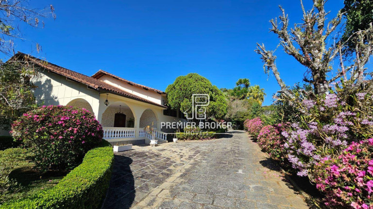 Imagem Casa com 4 Quartos à Venda, 503 m² em Parque São Luiz - Teresópolis Imagem Casa com 4 Quartos à Venda, 503 m² em Parque São Luiz - Teresópolis