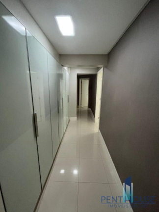 Imagem Apartamento com 3 Quartos à Venda, 148 m² em Centro - Balneário Camboriú Imagem Apartamento com 3 Quartos à Venda, 148 m² em Centro - Balneário Camboriú