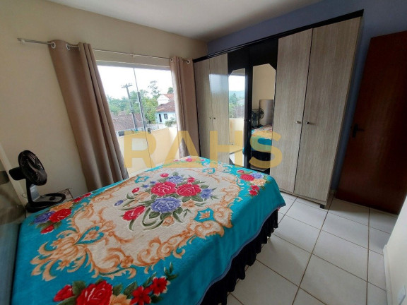 Imagem Casa com 3 Quartos à Venda, 87 m² em Vila Nova - Joinville Imagem Casa com 3 Quartos à Venda, 87 m² em Vila Nova - Joinville