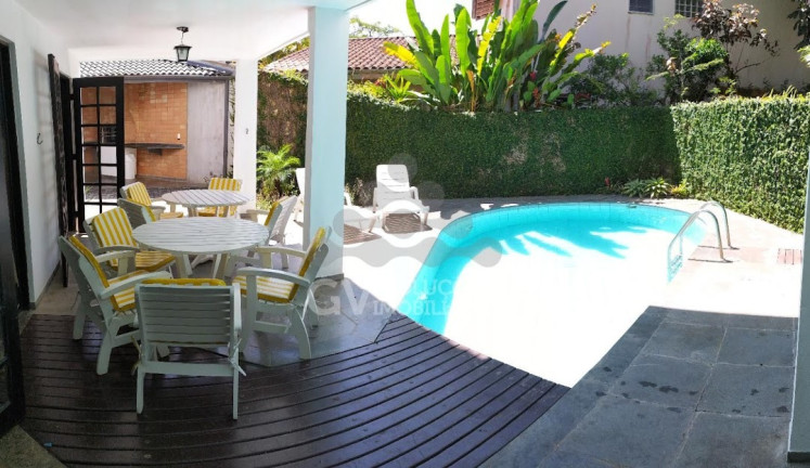 Imagem Casa com 4 Quartos para Temporada, 200 m² em Condomínio Lagoinha - Ubatuba