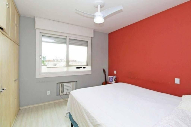 Imagem Apartamento com 2 Quartos à Venda, 126 m² em Santana - Porto Alegre