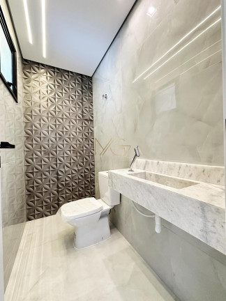 Imagem Casa com 3 Quartos à Venda, 140 m² em Capão Da Imbuia - Curitiba Imagem Casa com 3 Quartos à Venda, 140 m² em Capão Da Imbuia - Curitiba