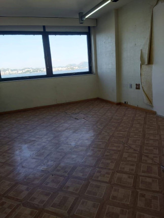 Imagem Sobrado à Venda, 27 m² em Centro - Rio De Janeiro