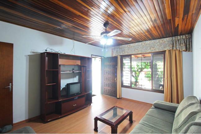Imagem Casa com 3 Quartos à Venda, 289 m² em Petrópolis - Porto Alegre Imagem Casa com 3 Quartos à Venda, 289 m² em Petrópolis - Porto Alegre
