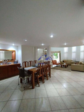 Imagem Casa com 3 Quartos à Venda, 249 m² em Aeroporto - Araçatuba Imagem Casa com 3 Quartos à Venda, 249 m² em Aeroporto - Araçatuba