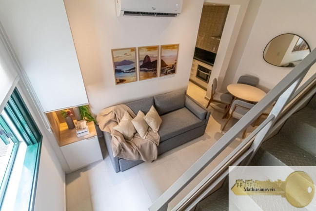 Imagem Apartamento com 2 Quartos à Venda, 68 m² em Copacabana - Rio De Janeiro Imagem Apartamento com 2 Quartos à Venda, 68 m² em Copacabana - Rio De Janeiro