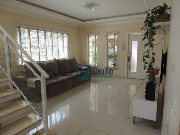 Casa com 5 Quartos à Venda, 320 m² em Rio Do Ouro - Niterói