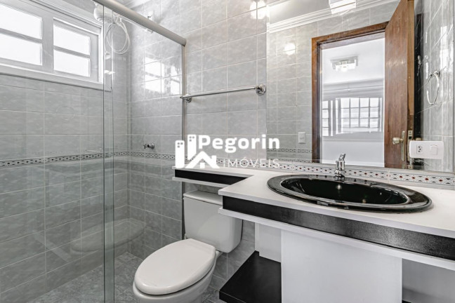 Imagem Casa com 4 Quartos à Venda, 344 m² em Centro - Pinhais