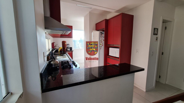 Imagem Casa com 3 Quartos à Venda, 450 m² Imagem Casa com 3 Quartos à Venda, 450 m²