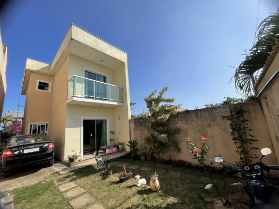 Imagem Casa com 2 Quartos à Venda, 180 m² em Santa Mônica - Guarapari Imagem Casa com 2 Quartos à Venda, 180 m² em Santa Mônica - Guarapari