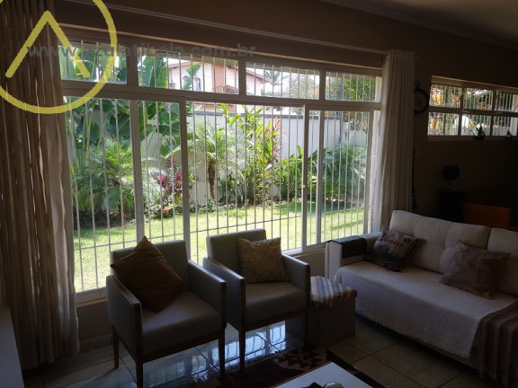 Imagem Casa com 3 Quartos à Venda, 272 m² em Samambaia Parque Residencial - Atibaia Imagem Casa com 3 Quartos à Venda, 272 m² em Samambaia Parque Residencial - Atibaia