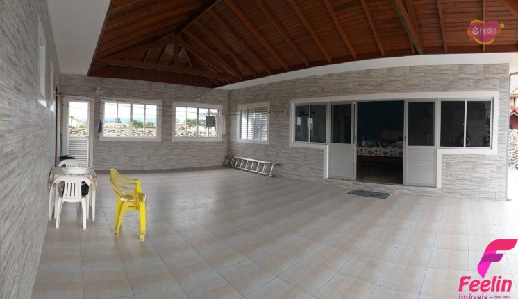 Imagem Casa com 3 Quartos à Venda, 165 m² em Campeche - Florianópolis Imagem Casa com 3 Quartos à Venda, 165 m² em Campeche - Florianópolis