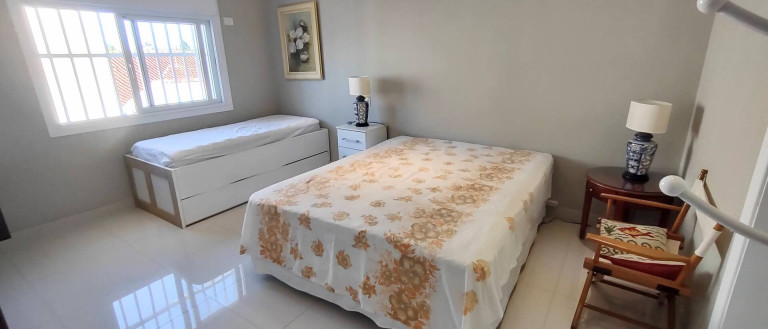 Imagem Sobrado com 7 Quartos à Venda, 400 m² em Enseada - Guarujá