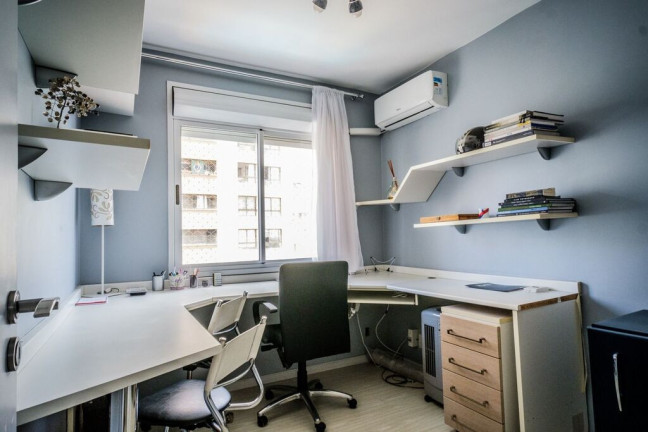 Imagem Apartamento com 3 Quartos à Venda, 85 m² em Vila Ipiranga - Porto Alegre Imagem Apartamento com 3 Quartos à Venda, 85 m² em Vila Ipiranga - Porto Alegre