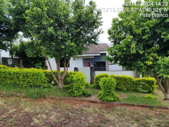 Imagem Casa com 2 Quartos à Venda, 350 m² em Fraron - Pato Branco Imagem Casa com 2 Quartos à Venda, 350 m² em Fraron - Pato Branco
