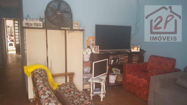 Casa com 4 Quartos à Venda, 250 m² em Jardim Jacinto - Jacareí