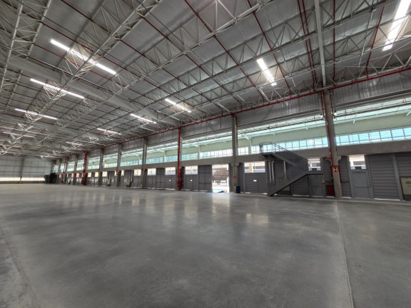 Imagem Imóvel para Alugar, 2.451 m² em Quinhaú - Embu Das Artes Imagem Imóvel para Alugar, 2.451 m² em Quinhaú - Embu Das Artes