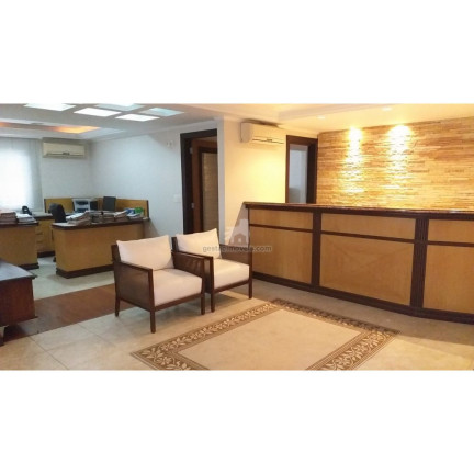 Imóvel Comercial à Venda, 326 m² em Centro - Balneário Camboriú