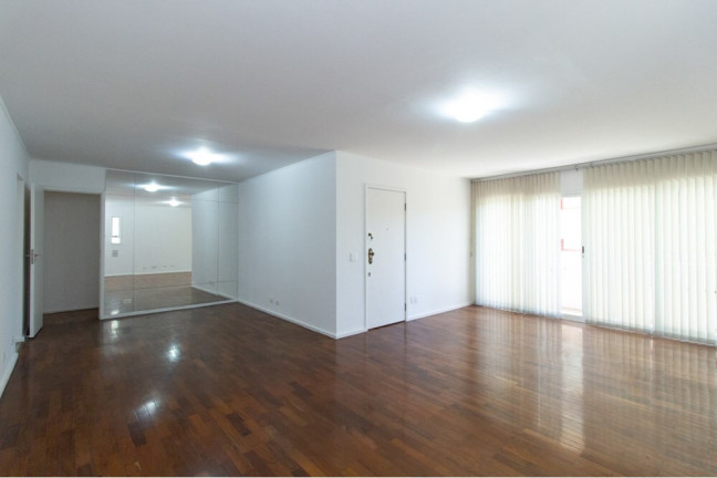 Imagem Imóvel com 3 Quartos à Venda, 163 m² em Itaim Bibi - São Paulo Imagem Imóvel com 3 Quartos à Venda, 163 m² em Itaim Bibi - São Paulo