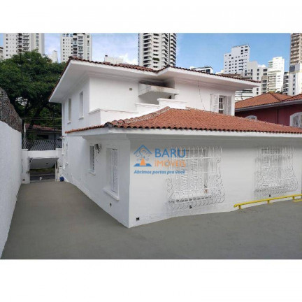 Sobrado com 1 Quarto à Venda ou Locação, 450 m² em Pacaembu - São Paulo