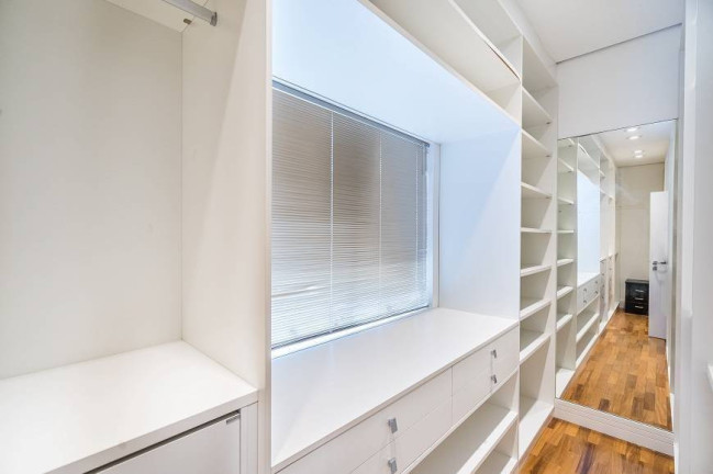 Imagem Casa com 4 Quartos à Venda, 751 m² em Jardim Social - Curitiba Imagem Casa com 4 Quartos à Venda, 751 m² em Jardim Social - Curitiba