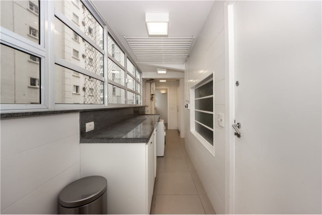 Imagem Apartamento com 3 Quartos à Venda, 198 m² em Itaim Bibi - São Paulo Imagem Apartamento com 3 Quartos à Venda, 198 m² em Itaim Bibi - São Paulo