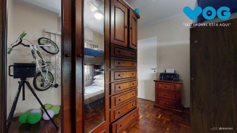 Imagem Imóvel com 2 Quartos à Venda, 62 m² em Menino Deus - Porto Alegre