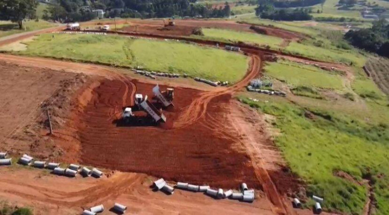 Imagem Terreno à Venda, 250 m² em Cidade Jardim - Bragança Paulista Imagem Terreno à Venda, 250 m² em Cidade Jardim - Bragança Paulista
