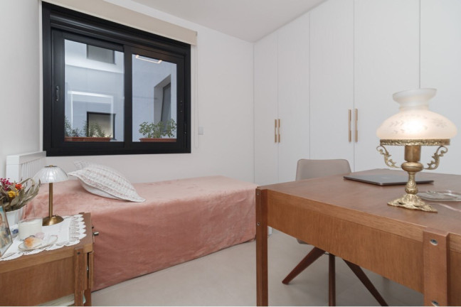 Imagem Imóvel com 2 Quartos à Venda, 58 m² em Higienópolis - Porto Alegre Imagem Imóvel com 2 Quartos à Venda, 58 m² em Higienópolis - Porto Alegre