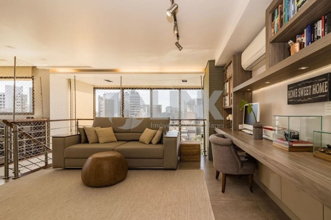 Imagem Apartamento com 1 Quarto à Venda, 45 m² em Petrópolis - Porto Alegre