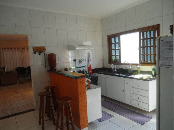 Imagem Sobrado com 3 Quartos à Venda, 212 m² em Jardim Cacique - Suzano Imagem Sobrado com 3 Quartos à Venda, 212 m² em Jardim Cacique - Suzano