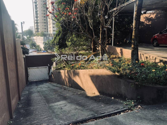 Casa com 3 Quartos à Venda, 195 m² em Centro - Nova Iguaçu
