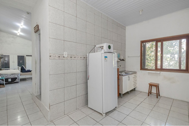 Imagem Casa com 3 Quartos à Venda, 250 m² em Espírito Santo - Porto Alegre Imagem Casa com 3 Quartos à Venda, 250 m² em Espírito Santo - Porto Alegre